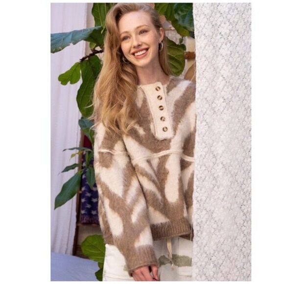 𝅺animal Print Hoodie Sweater - Picture 3 of 16